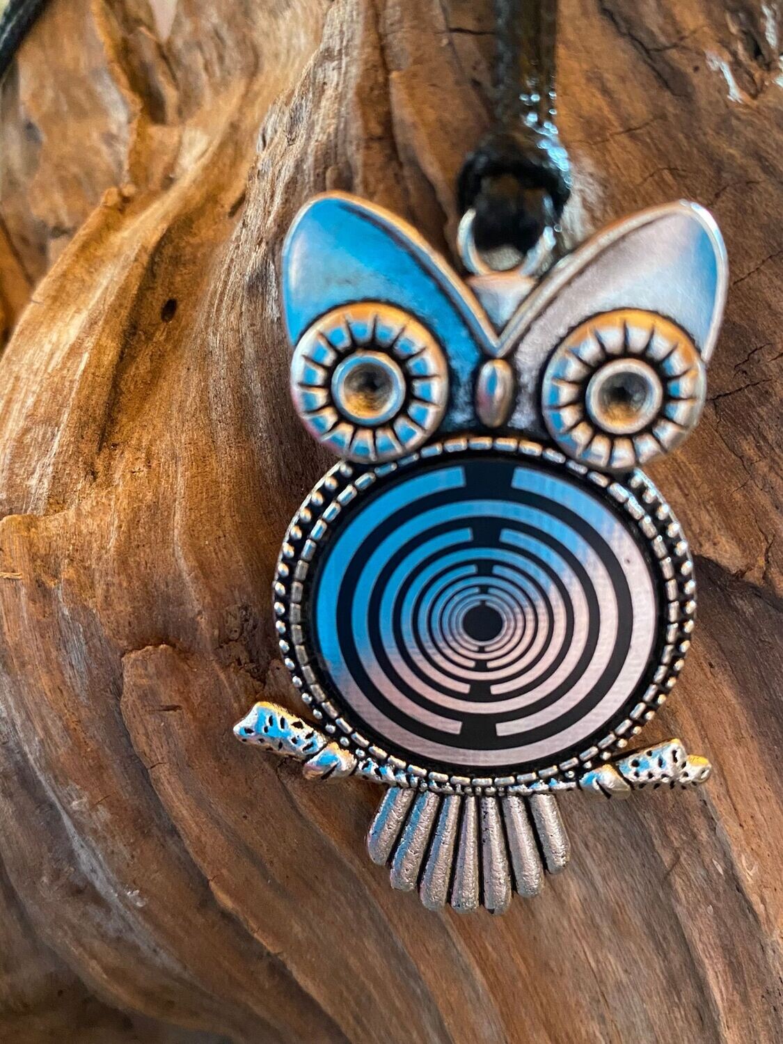 Amulett – Eule – Lakhovsky MWO Antenne als – Lakhovsky MWO – 25 mm / zinnlegiert / Fassung silberfarben – Produktansicht 1