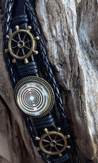 Armband-mehrsträngig, Schiffslenkrad, schwarz, Symbol Lakhovsky MWO Schwingkreis Oszialltor Antenne (stromlos), weiße Disc gold legiert + Kupfer unterlegt ca. 18 mm hinter Glas,Druckknopf Verschluss