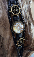 Armband-mehrsträngig, Schiffslenkrad, schwarz, Symbol Lakhovsky MWO Schwingkreis Oszialltor Antenne (stromlos), weiße Disc gold legiert + Kupfer unterlegt ca. 18 mm hinter Glas,Druckknopf Verschluss