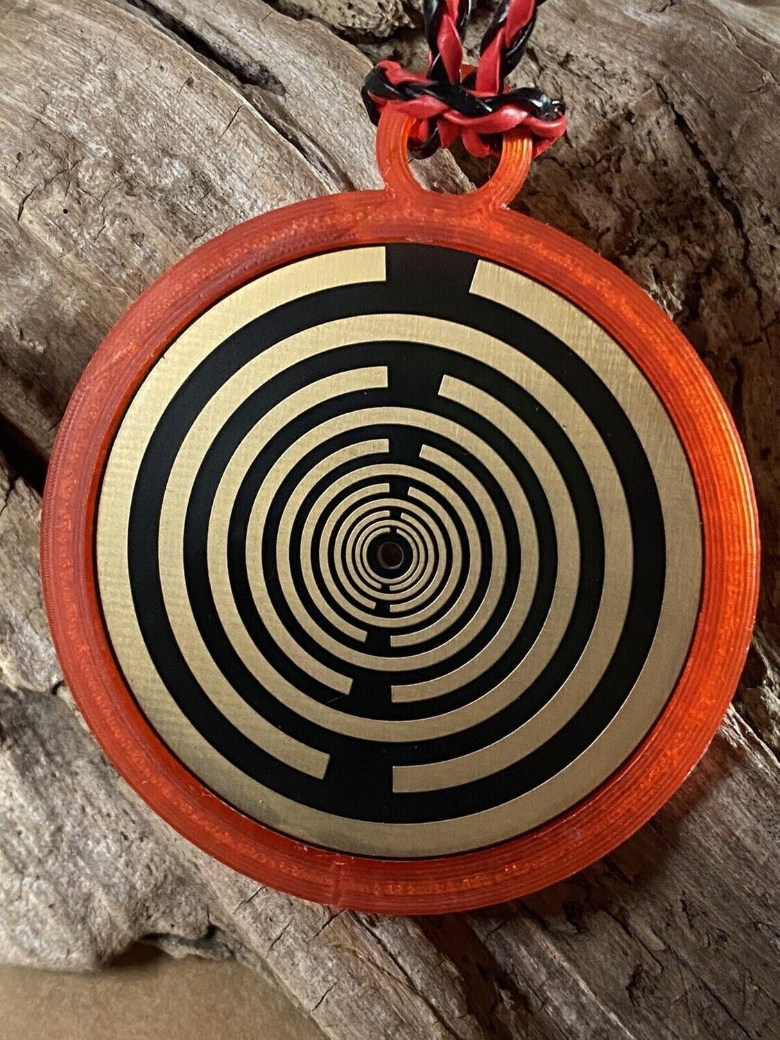 Disc Amulett 50mm – mit 3 D Rahmen – Produktansicht 1