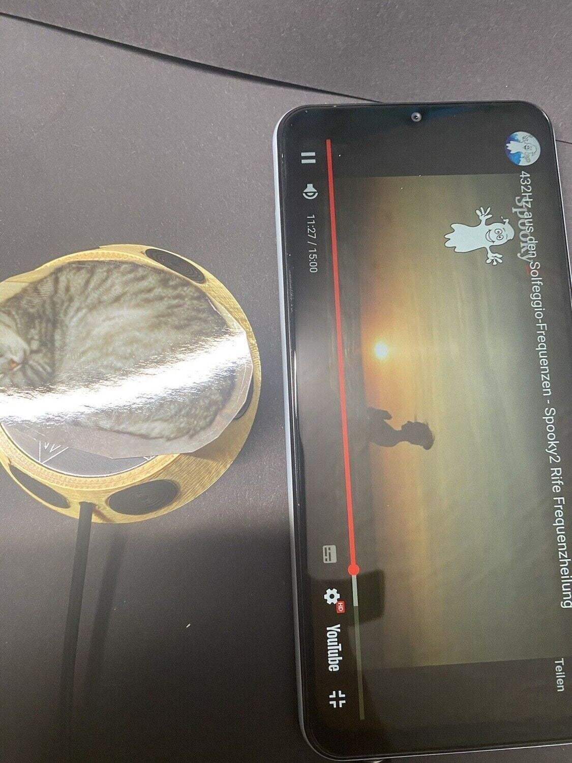 50 mm VibraNex UFO – silk golden, Oberflächenplatte zinnlegiert – Produktansicht 1