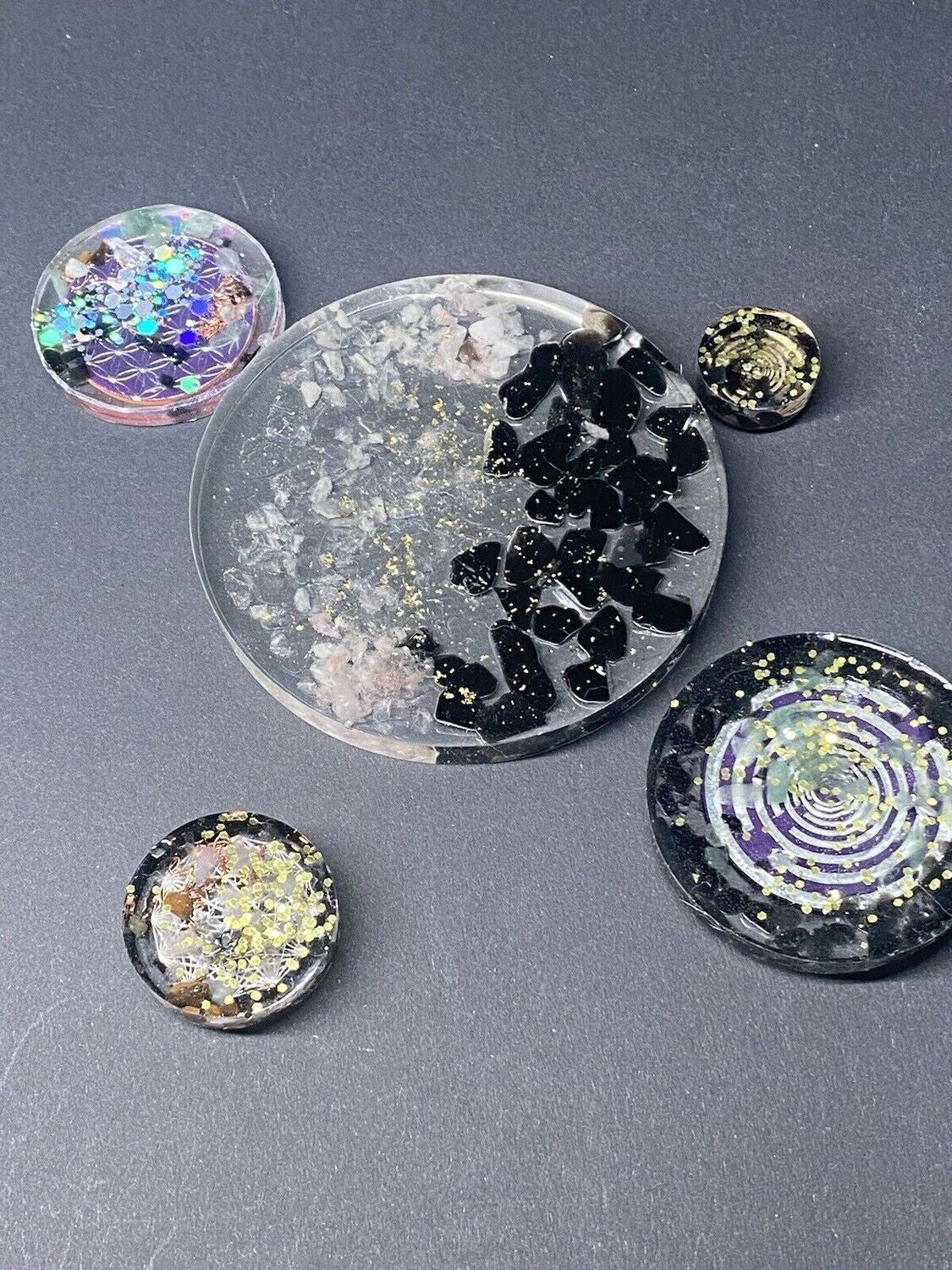 50 mm VibraNex UFO – silk golden, Oberflächenplatte zinnlegiert – Produktansicht 1