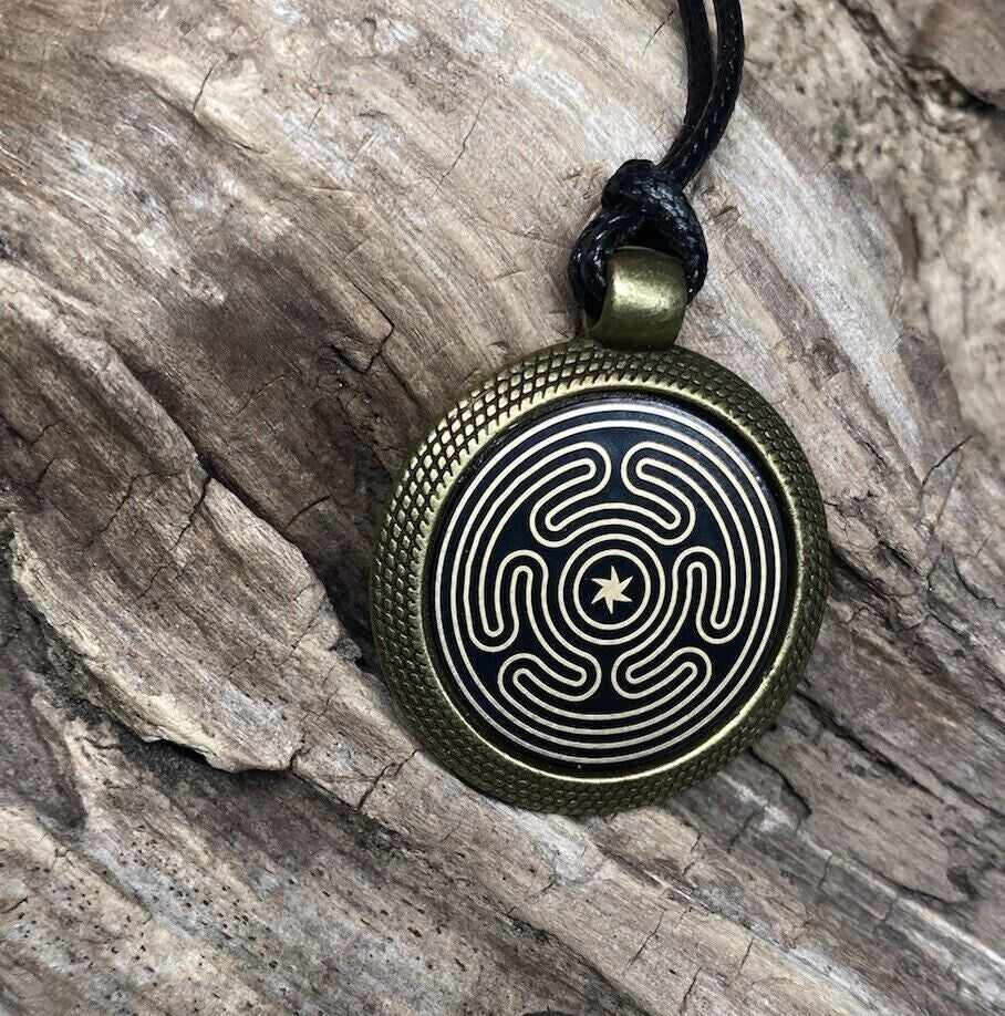 Amulett – Hekathe Wheel der heiligen – 25 mm / goldlegiert / Fassung bronzefarben – Produktansicht 1