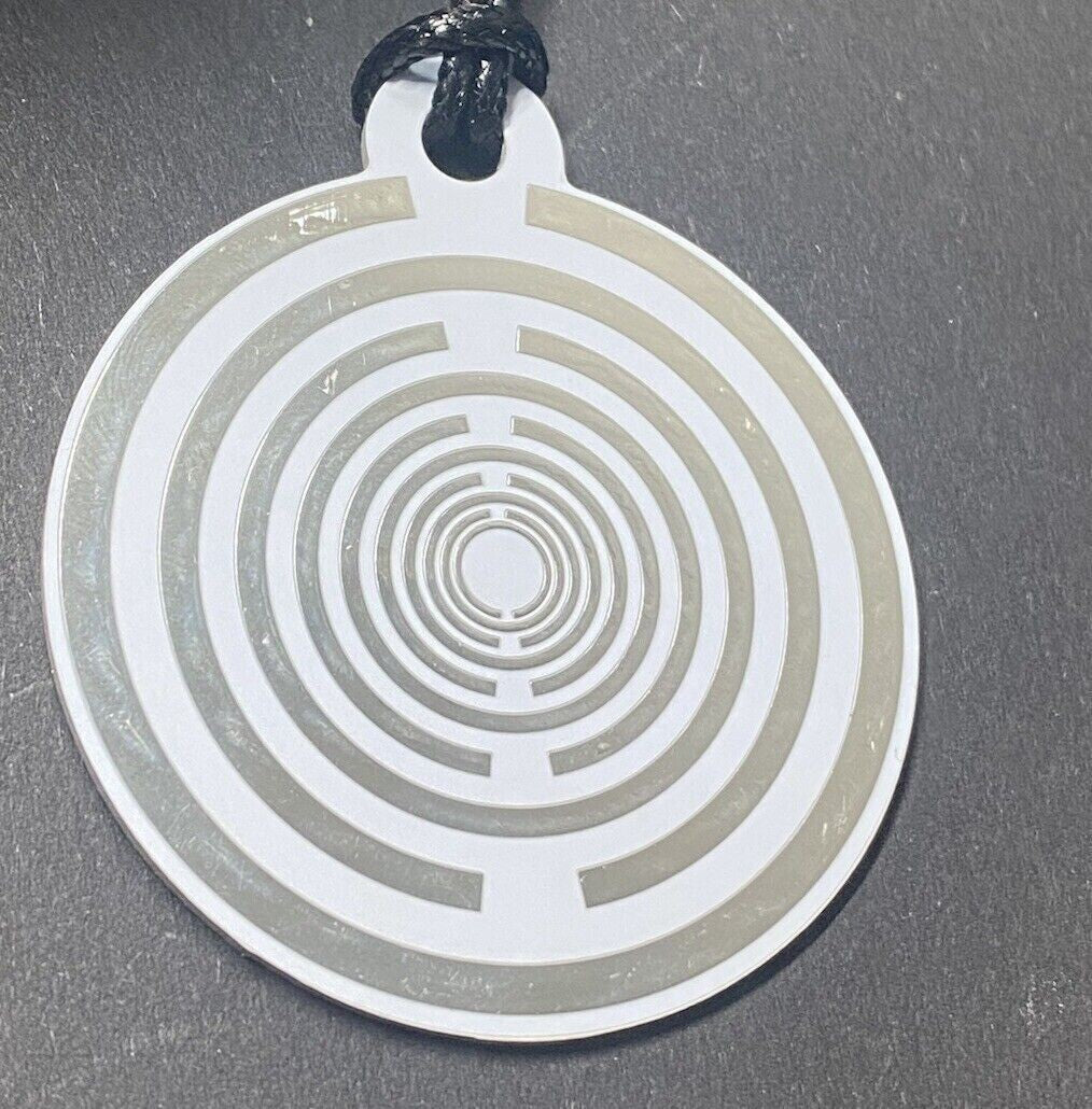Talisman Aluminium im Lakhovsky MWOnring Design Style – Produktansicht 1
