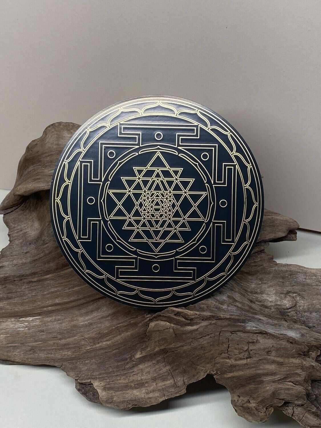 94 mm Discs – Lakhovsky MWO & Sri Yantra – Farbe, Legierung und Stückzahl wählbar – Galerie