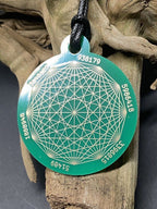 Amulett – Disc ca. 48x58 mm – Lakhovsky MWO + Dodecagram – 58 mm / goldlegiert / grün – Produktansicht 1