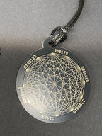 Amulett – Disc ca. 48x58 mm – Lakhovsky MWO + Dodecagram – 58 mm / goldlegiert / schwarz – Produktansicht 1
