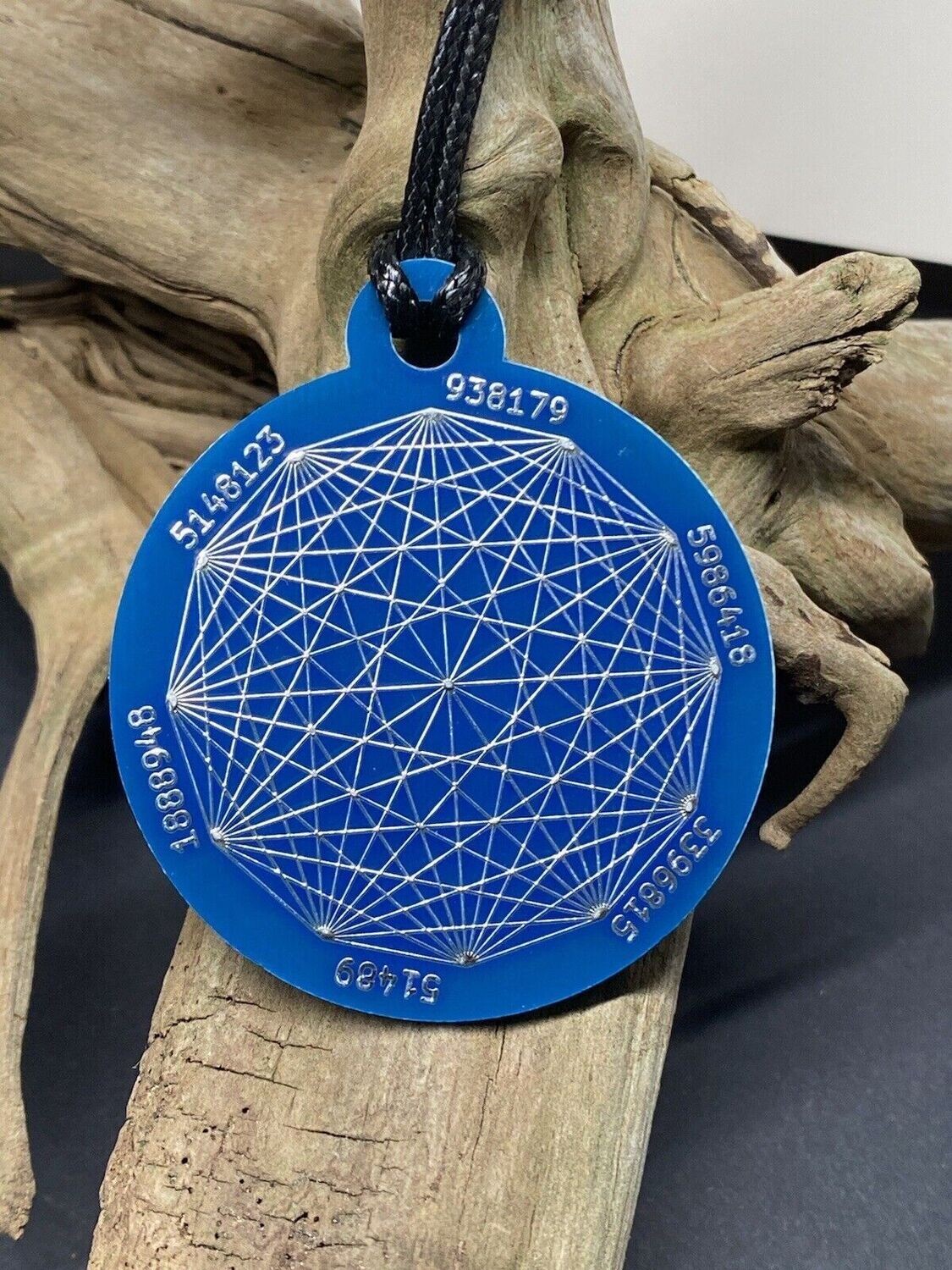 Amulett – Disc ca. 48x58 mm – Lakhovsky MWO + Dodecagram – 58 mm / zinnlegiert / blau – Produktansicht 1