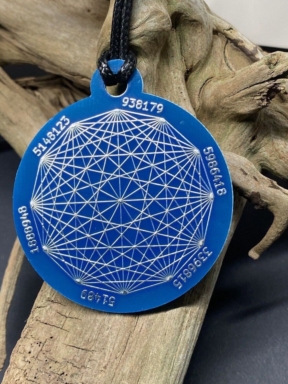 Amulett – Disc ca. 48x58 mm – Lakhovsky MWO + Dodecagram – 58 mm / zinnlegiert / blau – Produktansicht 1