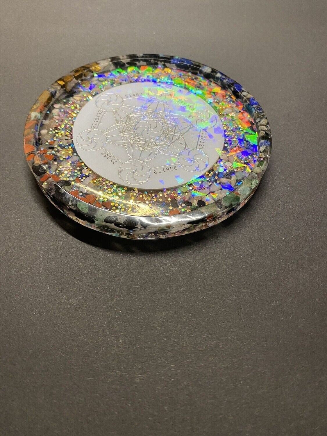 90 mm Disc - Epoxidharz Glitzer - Scheibe mit Metatron+platonischen Körpern,Bifila Spule (fermatsche Antenne), Disc doppelseitig, Zinn legiert, Kupfer unterlegt,Ladeschale stromlos – Produktansicht 6