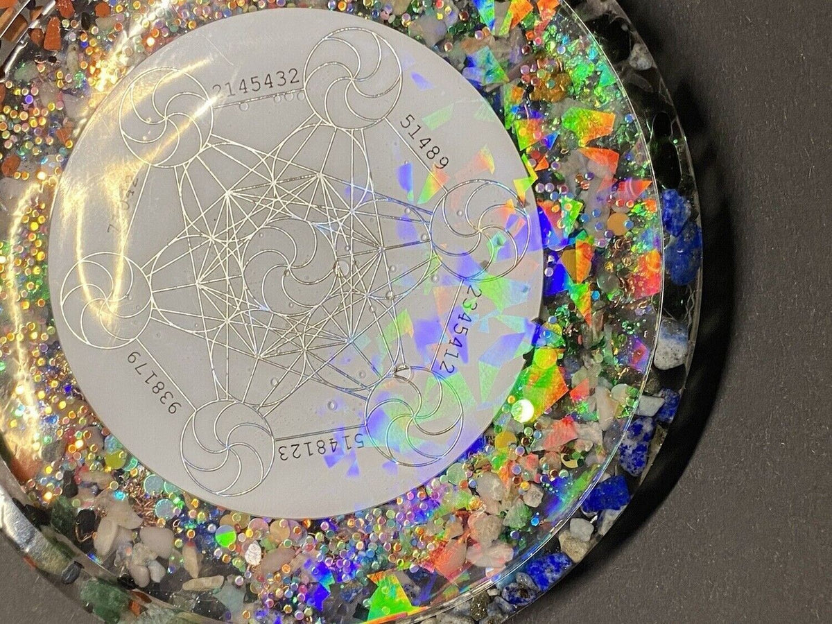 90 mm Disc - Epoxidharz Glitzer - Scheibe mit Metatron+platonischen Körpern,Bifila Spule (fermatsche Antenne), Disc doppelseitig, Zinn legiert, Kupfer unterlegt,Ladeschale stromlos – Produktansicht 4