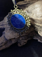 Amulett – bronzefarben, Metatron, Disc in blau 25 mm, zinnlegiert, kupferunterlegt – Produktansicht 1