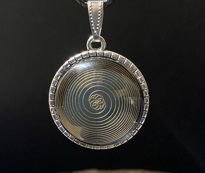 Amulett – mit dem Baum des Lebens – Bifilar / Fermat – 25 mm / goldlegiert / schwarz – Produktansicht 1