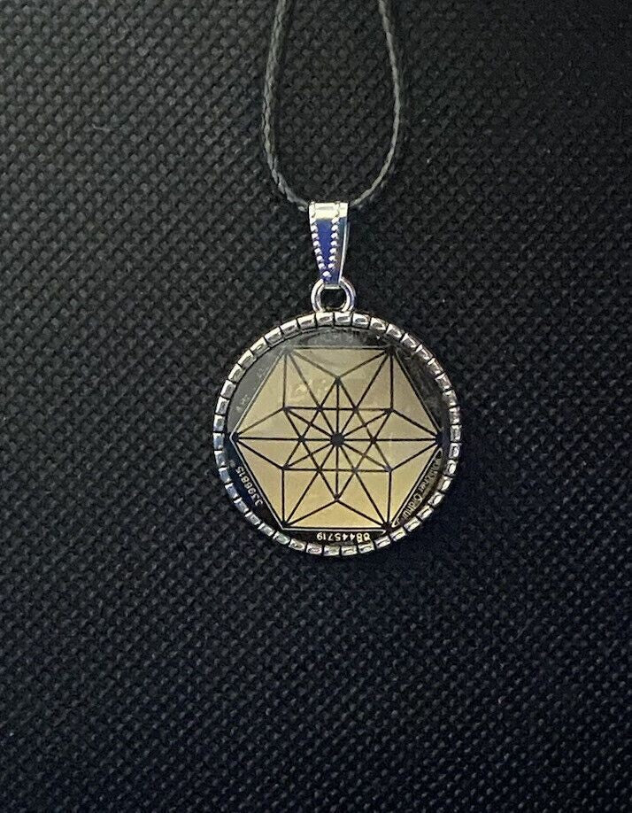 Amulett – Vector Equilibrium – 25 mm / goldlegiert / schwarz – Produktansicht 1
