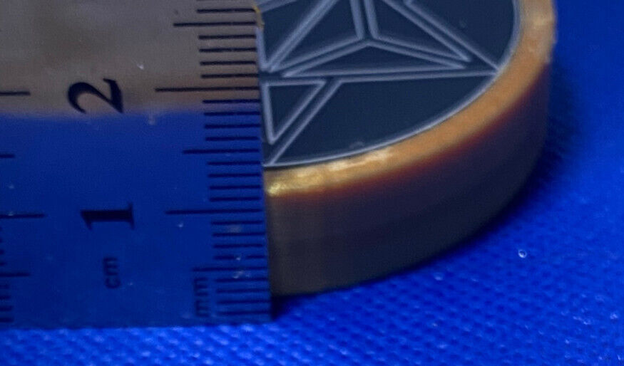 50 mm VibraNex flach – silk golden, Oberflächenplatte zinnlegiert – Produktansicht 1