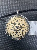 Amulett – Fassung Blume des Lebens – Bifilar / Fermat + Vector Equilibrium – 30 mm / goldlegiert / nachtschwarz – Produktansi