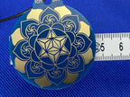 Amulett – Merkaba im Lotus mit den Worten – Merkaba + Lotus – 46 mm – Produktansicht 1
