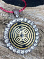 Amulett – Lakhovsky MWO – 25 mm / goldlegiert / Fassung braune – Produktansicht 1