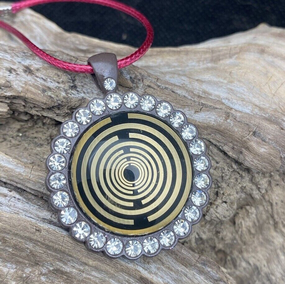 Amulett – Lakhovsky MWO – 25 mm / goldlegiert / Fassung braune – Produktansicht 1