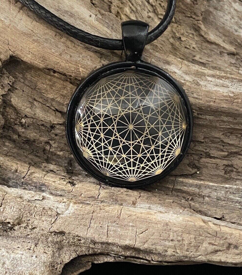 Amulett – Dodecagram – 25 mm / goldlegiert / schwarz – Produktansicht 1