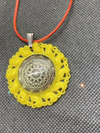 Amulett – Resin Harz Art – Dodecagram – 25 mm / goldlegiert / sonnengelb – Produktansicht 1