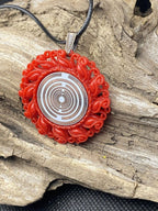Amulett – Resin Harz Art – Lakhovsky MWO – 25 mm / zinnlegiert / weiß – Produktansicht 1