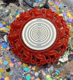 Amulett – Resin Harz Art – Lakhovsky MWO – 25 mm / zinnlegiert / weiß – Produktansicht 1