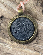 Amulett – bronzefarben, Dodecagram 12 – er Stern, Disc in schwarz 25 mm, zinnlegiert, kupferunterlegt – Produktansicht 1