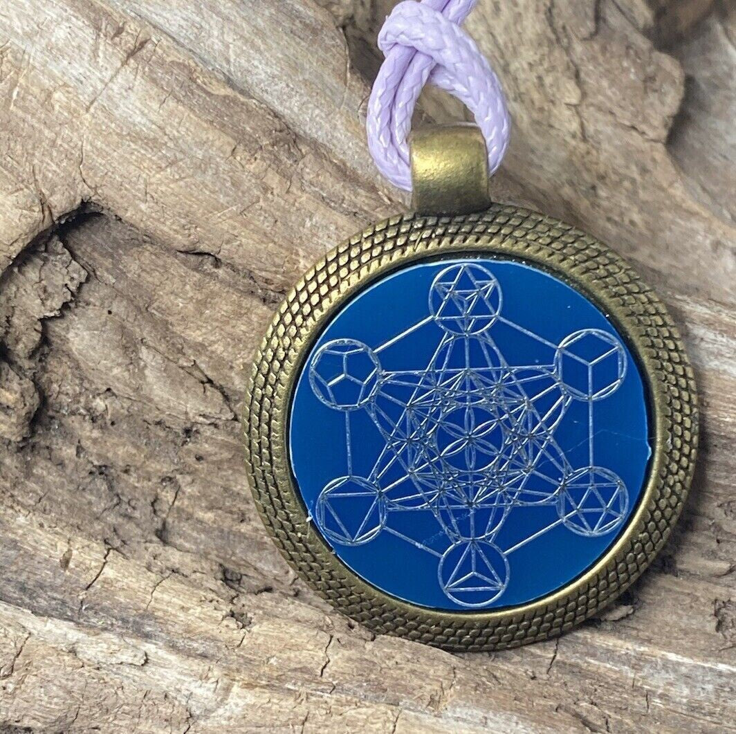 Amulett – bronzefarben, Metatron, Disc in blau 25 mm, zinnlegiert, kupferunterlegt – Produktansicht 1