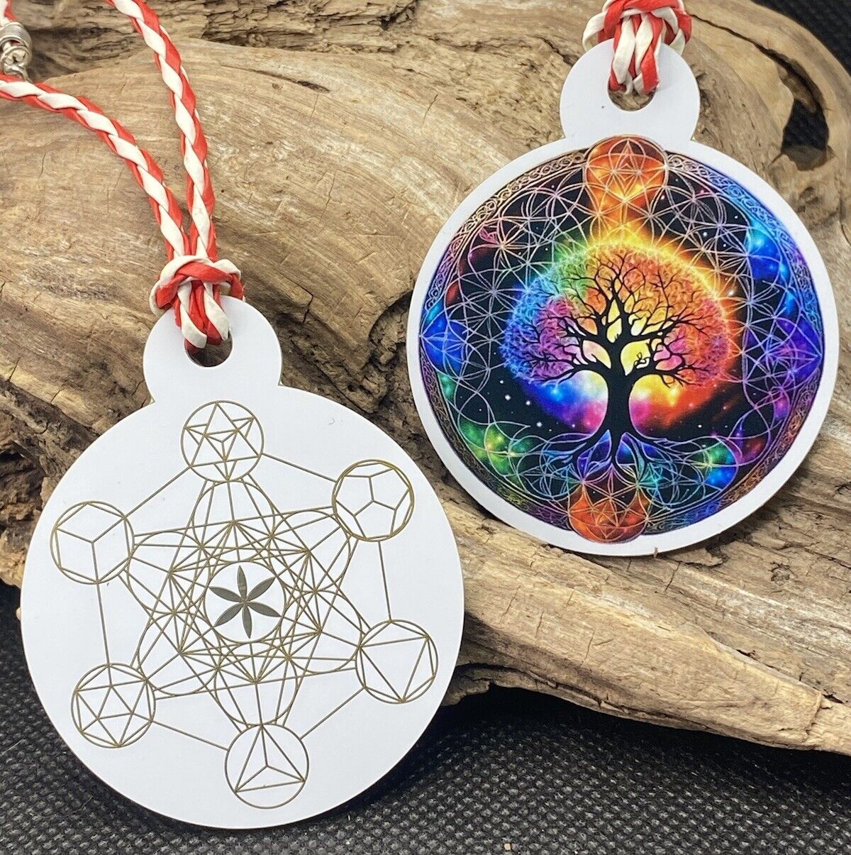 Amulett – Disc Baum des Lebens in – Metatron – 50 mm / goldlegiert / regenbogenfarben – Produktansicht 1