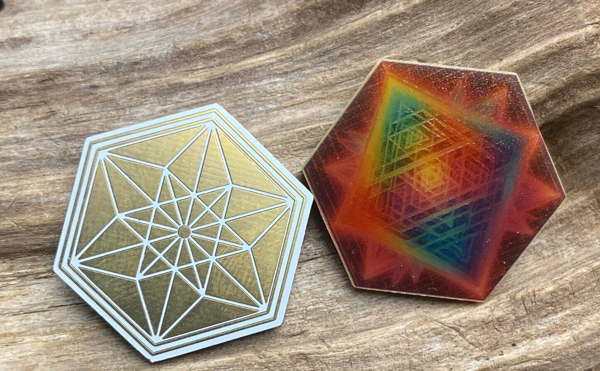 28 mm Mini Coins – Vector Equilibrium & Sri Yantra – 6-Eck – Stückzahl wählbar