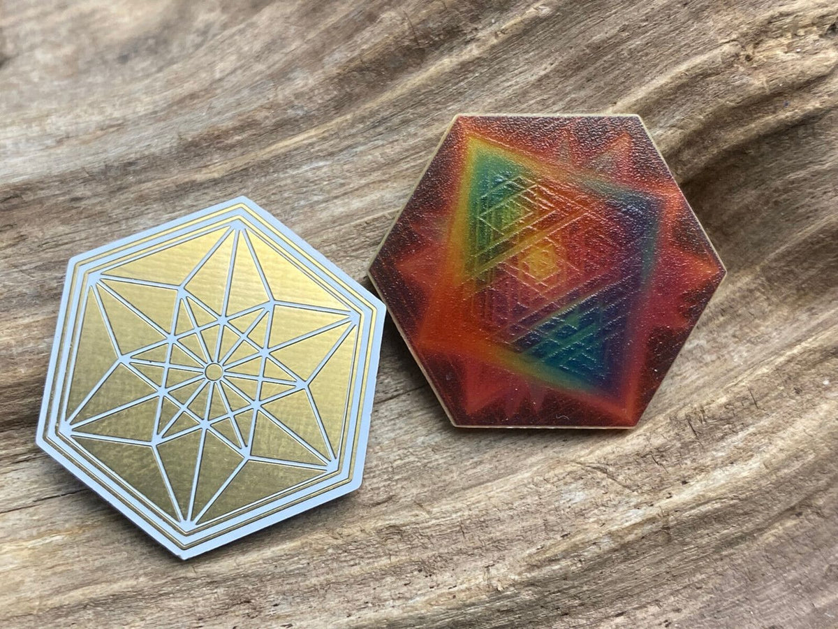 28 mm Mini Coins – Vector Equilibrium & Sri Yantra – 6-Eck – Stückzahl wählbar