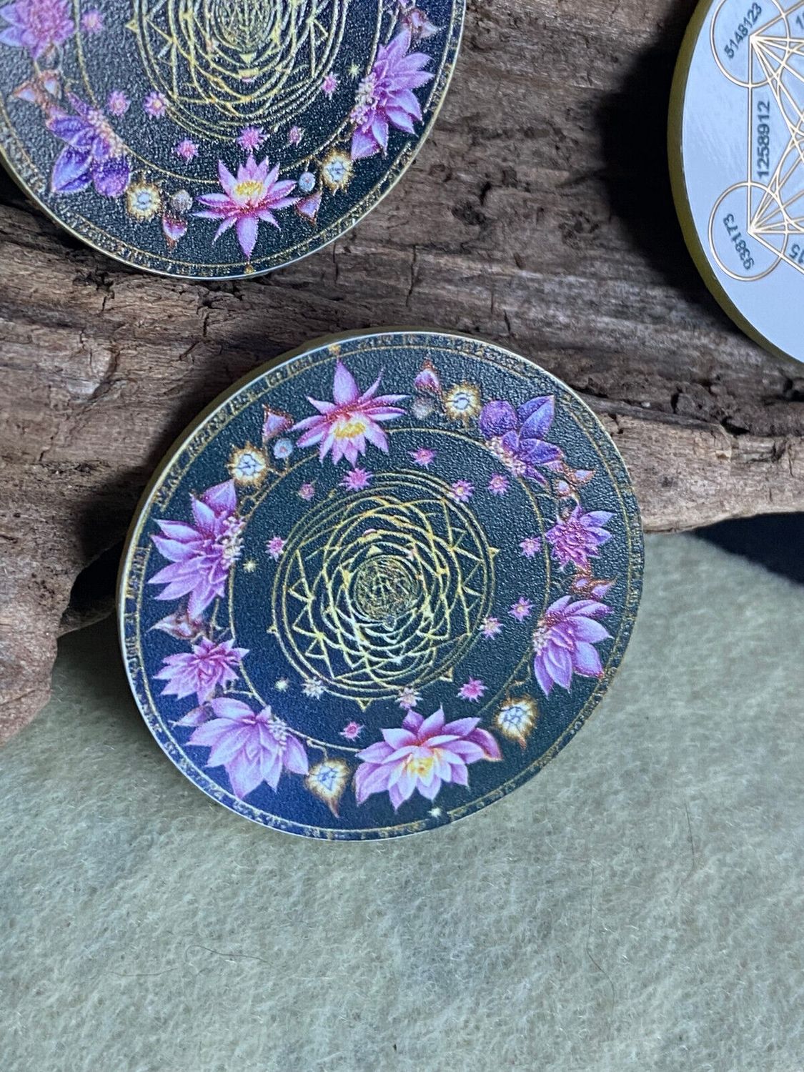 37 mm Discs – Metatron, Sri Yantra & Lotus – Sparset