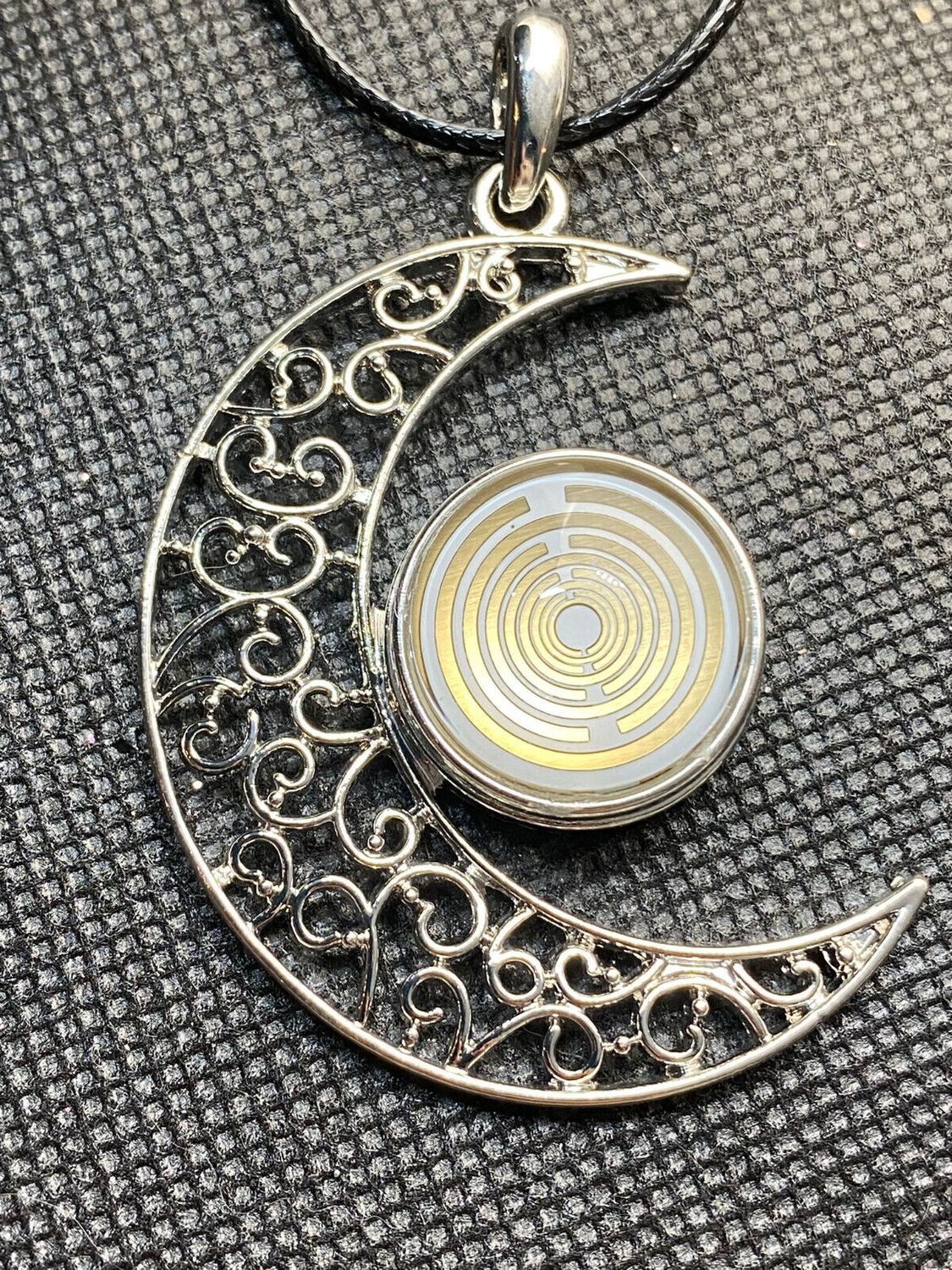Amulett – Mond mit Wechseldruckknopf mit – Lakhovsky MWO – 18 mm / goldlegiert / schwarz – Produktansicht 1