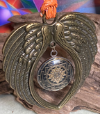 Amulett – Sri Yantra – 25 mm / goldlegiert / schwarz – Produktansicht 1