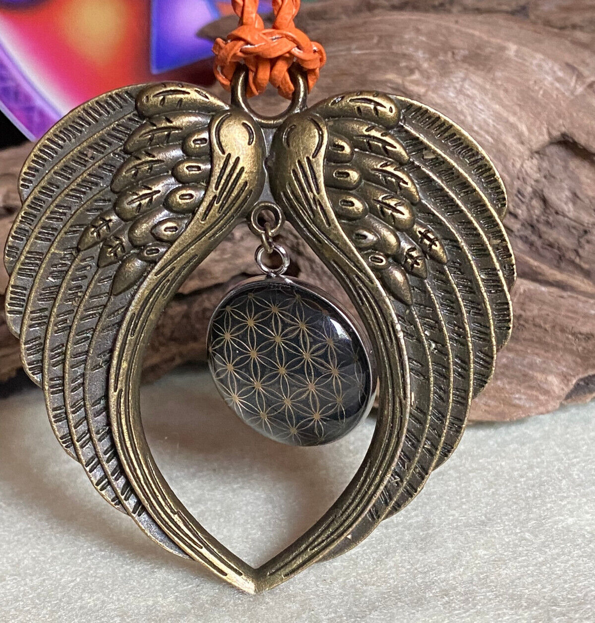 Amulett – Blume des Lebens – 25 mm / goldlegiert / schwarz – Produktansicht 1