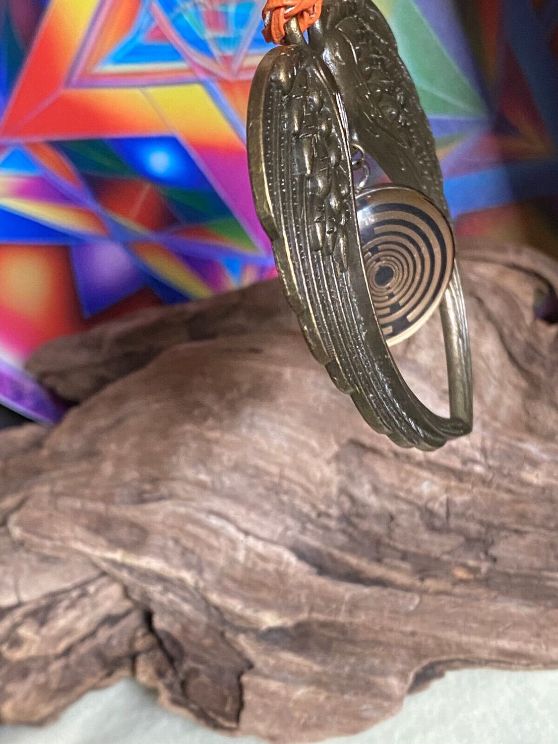 Amulett – Lakhovsky MWO – 25 mm / goldlegiert / schwarz – Produktansicht 1