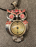 Amulett 2er-Set – Eule mit 2 Stück Wechseldruckknopf – goldlegiert / schwarz – Produktansicht 1