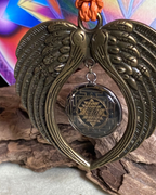 Amulett – Sri Yantra – 25 mm / goldlegiert / schwarz – Produktansicht 1