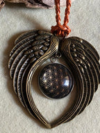 Amulett – Blume des Lebens – 25 mm / goldlegiert / schwarz – Produktansicht 1