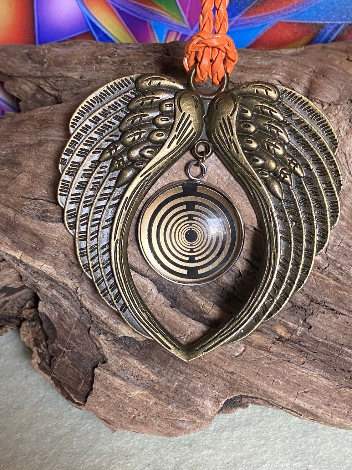 Amulett – Lakhovsky MWO – 25 mm / goldlegiert / schwarz – Produktansicht 1