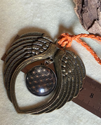 Amulett – Blume des Lebens – 25 mm / goldlegiert / schwarz – Produktansicht 1