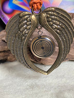 Amulett – Lakhovsky MWO – 25 mm / goldlegiert / schwarz – Produktansicht 1