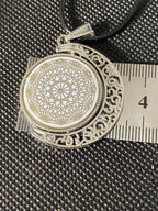 Amulett 2er-Set – Dreh – /Wende – Medaillon Mond – Lakhovsky MWO + Dodecagram – 25 mm / zinnlegiert – Produktansicht 1