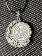 Amulett 2er-Set – Dreh – /Wende – Medaillon Mond – Lakhovsky MWO + Dodecagram – 25 mm / zinnlegiert – Produktansicht 1
