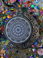 Amulett 2er-Set – Dreh – /Wende – Medaillon Mond – Lakhovsky MWO + Dodecagram – 25 mm / zinnlegiert – Produktansicht 1