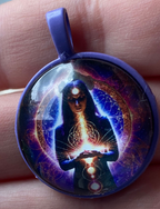 Amulett – lila flieder – 25 mm / lila – Produktansicht 1