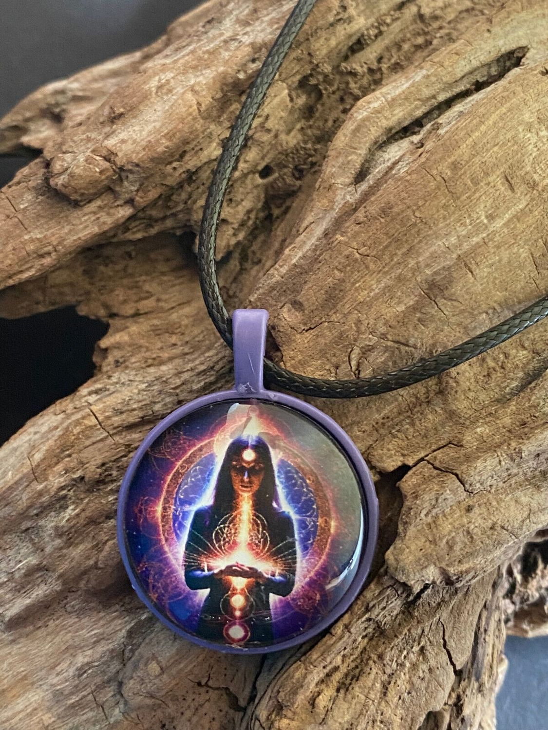 Amulett – lila flieder – 25 mm / lila – Produktansicht 1