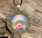 Amulett – Merkaba + Blume des Lebens – 25 mm / regenbogenfarben – Produktansicht 1