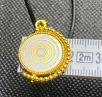 Amulett – Dreh – /Wende Anhänger goldfarben – Lakhovsky MWO – 16 mm / goldlegiert / schwarz – Produktansicht 1